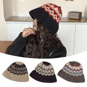 Berets Jacquard Fisherman Hat Wamb Wool Warm Warm Blush Plush Protector Pot Women Women