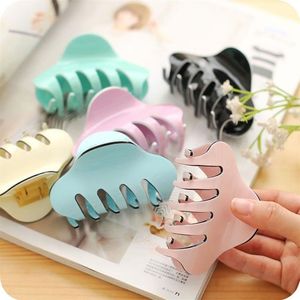 Large Size High Quality Acrylic Hairpins Candy Color Hair Clip clamps Shiny Crab Hair Claws for Women Girl Styling Tools2330