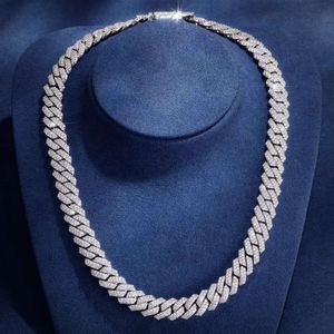 Роскошная пользовательская подвесная подвеска заморожена VVS Moissanite Diamond Cuban Link Chain Mechanical Watch с сертификацией GRA