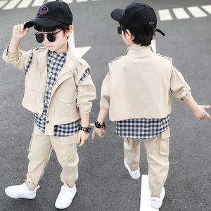 衣類セットルーズ春の秋の子供の服セット男の子ベストブラウスパンツ