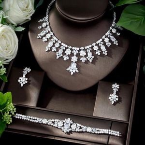 Hibride Exclusive Dubai Gold Plate Jewelry Luxury Cubic Zirconia Necklace Earring Bracelet Party Jewelry Set for Women SS09198D
