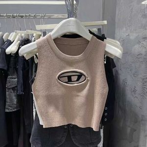 Diesel Tank Top Designer Women's T Shirts Crop Y2k Tops Letter Print Tshirt O Neck Kort ärm TEES Kvinnor Kläder Solid Baic Blue A4