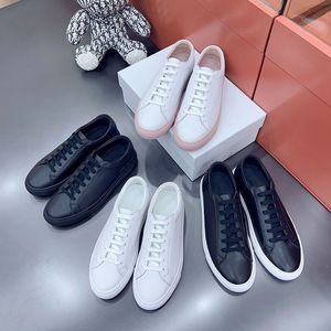 Frauen Männer Freizeitschuhe Nappa Leder Low Top Sneakers Commons- White Leder Projekte- Plattform-Läufer-Trainer Schnürung Mode-Sneaker 35-45box