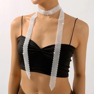 Zincirler Lüks Rhinestones Eşarp Neckerchiefs Kolye Kadın Üst düzey Tasarım 40GB