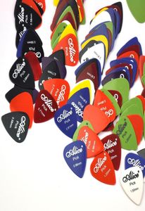 100st Alice Glossy ABS Guitar Picks Plectrums 05815mm 6 mätare Mixed6854368