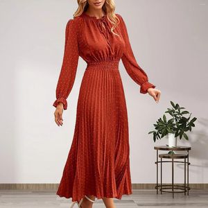 Casual Dresses Vintage Runway Dress Long Sleeve Maxi Women 2023 Green Bow Collar Pleated Holiday Vestidos Elegant Party Robe Femmes