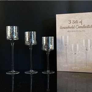 Kerzenhalter aus Glas mit langem Stiel – Set mit 3 hohen Teelichtern, silberfarbenes Tischkerzenhalter-Set aus Crackle-Glas für Hochzeit, Party, Heimdekoration