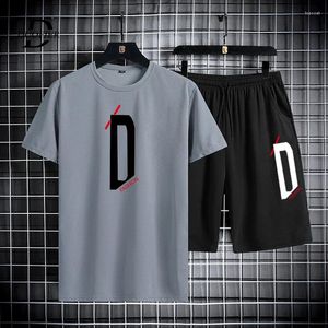 Tute da uomo Prezzo più basso Tuta casual da uomo Stampa tinta unita T-shirt da uomo Pantaloncini Set da due pezzi Trend Abbigliamento sportivo allentato