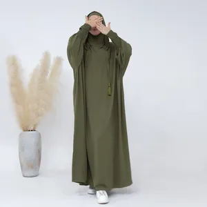 Abbigliamento etnico Abaya per le donne Islamico Dubai Turchia Abito musulmano con cappuccio con Hijab integrato Casual Jilbab Ramadan Eid Abito da preghiera