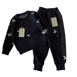 Barnkläder Kid Set Baby Tracksuits Boys Girls Suit Letters Print 2st Designer Jacket Pant Suits Chidlren Casual Sport Clothes Tracksuit Size 100cm-150cm K01