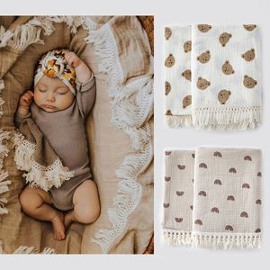 Blankets Swaddling 120x100cm Muslin Swaddle Cotton Receive Blankets for born Bath Towel Summer Bedding Baby Items Mother Kids 231208