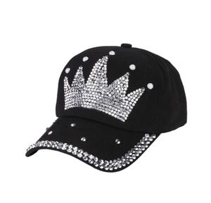 Kvinnor Nya modebaseballmössa Hattar Handgjorda Rhinestone Pärlor Hat Pearl Crown Female Baseball Cap Snapback Sport Sun Hat1436808