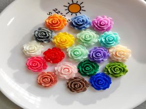 50 peças mistura de cores mini componentes de resina com parte traseira plana cabochões flor rosa para scrapbooking cameo artesanato diy telefone unhas decalques deco2099273