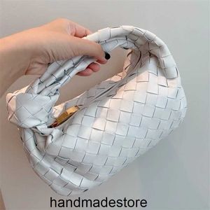 Venetaabottegaa bolsa de couro genuíno tecido atado oxhorn saco mini bolinho nuvem saco para as mulheres 2023 handheld saco axilas