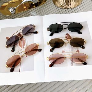 Óculos de sol Mulheres Sunglass Homens Quadro Óculos Acessórios de Verão Moda Sunshade Espelho Designer para Mulheres Partido Presentes Geometria Logo 11 Dez X1YX