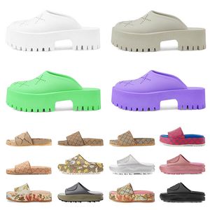 Najwyższej jakości sandały znane designerskie platformy kobiety haftowane wydrukowane kapcie Summer Flat Obcina Slajd Flats Gruby dolne luksusowe buty