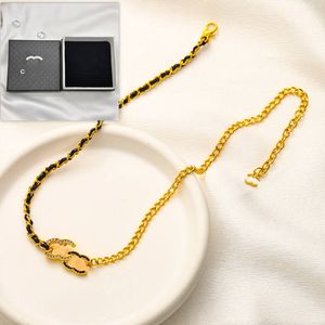 Black Luxury Women's Necklace Designer Brand Jewelry Long Chain Classic Design Love Gift Necklace Minimalist Style Birthday Wedding Necklace With Box