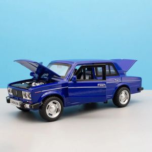 Diecast Model 1/32 Alloy LADA 2106 Toy Car Model Classic Metal Die-casting Sound Light Pull Back Toys Vehicle For Collection Kids Gift 231208