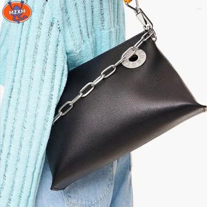 Omuz çantaları mzxm İspanya PU deri Lady Crossbody Round Messenger Bag Lüks Tasarımcı Kadınların Düz Renk Metal Zinciri