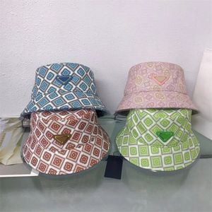 Trendy Designer Mens Womens Bucket Hat Flower Hats Classic Triangle Letter Bucket Hats Summer Outdoor Denim Sun Hat Fashion Street Cap