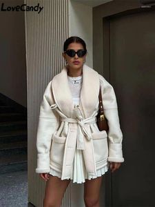 Kurtki damskie kobiety mody pasek krawatowy Plush płaszcze 2023 Zimowe ciepłe lapy podwójne kieszenie eleganckie solidne fur