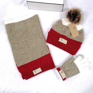 Casquette Beanie Designer Skull Caps Scarf Hat Glove Set For Women Hats Scarves Handskar Set Neckerchief Snapback Shawls Beanies Snow Skiing Håll varma 3st