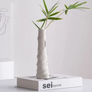 Vases European Style Ceramic Vase White Bamboo Joint Container Modern Soft Decoration Flower Pot Simple Room Decor Plant Bottle