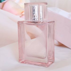 Роскошный бренд Brit Sheer Perfume 100 мл для ее аромата 3,3 жидких унции Туалетная вода Длительный запах Леди Девушка Женские духи Спрей EDT Parfum бесплатная доставка