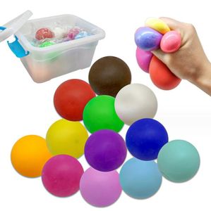 Squish Ball Fidget Toy Anti Stress Venting Squishy Ballsはおもちゃを絞ります減圧不安救済者