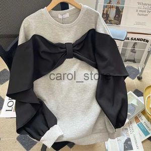 Erkek Hoodies Sweatshirts Bahar ve Sonbahar Moda Sahte İki Parçası Gevşek Büyük Bir Ekli Yay Çok Yabancı Yuvarlak Boyun Kadınlar Uzun Kollu Kazak J231211