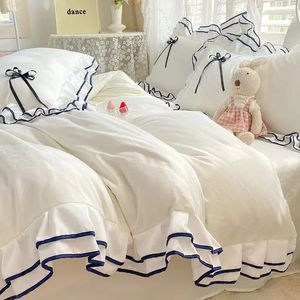 Bedding sets Korean Princess White Set For Women Double Ruffle Lace Duvet Cover Full Queen Solid Color Comfortable Falt Bed Sheet 231211