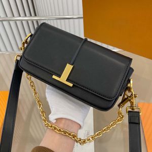 Designer Bag Women's Bag Classic Brand Solid Color High-quality Fashionable Handbag Exquisite Handcrafted Chain Bag High-end Banquet Underarm Bag Crossbody Bag 001