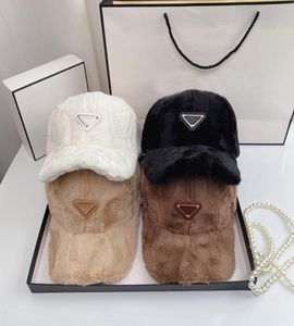 男性用の豪華なバケツ帽子レディース野球帽BeanieデザイナーCasquette Rabbit Hair Fisherman Hat P Caps Winter Bonnet Wide Brim 7564900