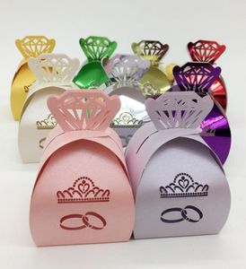 100pcs laserowe wycięte puste diamenty pierścionek Crown Candy Pudełko czekoladki na wesele przyjęcie baby shower Favor 9864084