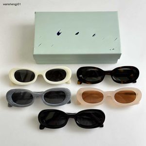 23 Yaz Lüks Güneş Gözlüğü Kadın Kare Çerçeve Gözlük Erkek Aksesuarlar Moda Güneşlik Ayna Tasarımcısı Kadın Parti Plaj Hediyeleri 11 Aralık H7GS HI-Q