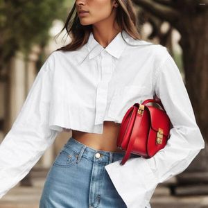 Kvinnors blusar Fashion White Shirts Crop Topps Women 2023 Autumn Elegant Flare Hyls Asymmetry Button Up Streetwear Sexy Ladies