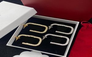 Luksusowe CZ Diamond Dangle Hoop Hoop Kolczyki mody Projektant Earing Women Wedding Gift Big Letters Circle Drop Studs8762628