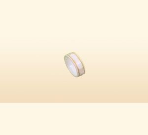 18k Gold Ring Stones Fashion Simple Letter Rings for Woman Par Quality Ceramic Material Fashions smycken Supply9420287