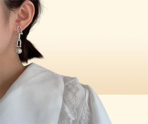 Vintage U Chains Stud Earrings for Women Punk Jewelry Gothic Metal Ball Earring Femme Brincos Hiphop Earrings Fashion Bijoux 20206016896