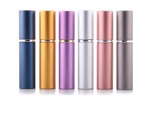 Partihandel fartyg parfymflaska 5 ml aluminium anodiserad kompakt parfym aftershave atomiser atomizer doft glas doftflaska blandad färg