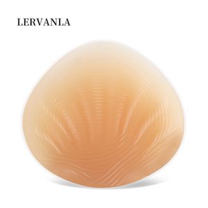 Almofada para seios LERVANLA Base côncava triangular de silicone para seios é adequada para mulheres com seios grandes artificiais após mastectomia leve 231211