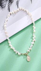 Dorado Vintage Natural Pearl Choker Chain Halsband Guldfärg Metallhängen för kvinnor Bohemiska bröllopsfest smycken gåva 2202123608660