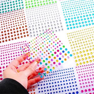 Decorazioni per nail art 20 fogli = 3440 pezzi adesivi con strass di cristallo abbellimento fai da te gioielli gemme colorate diamanti per unghie del viso artigianato carte decorazioni 231211