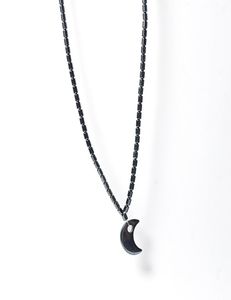 Moon Shape Hematite Pendant Halsband för män Kvinnor Natural Stone Pendant Magnetic Necklace Beads Jewelry5033030