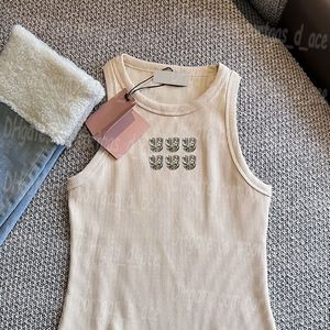 Listy Kobiety Singlet Tanks Tops Blope Bez rękawów Kamizelka Kamizelka Sexy Yong Lady Tank Summer Cool Gym Tanki