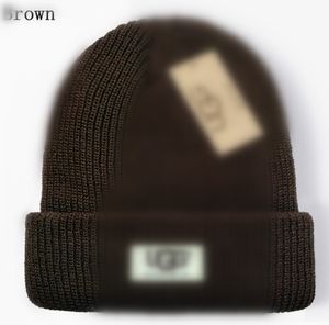 Gestickte Winter-Mütze, Mütze, Mütze, Buchstabe, einfarbig, Großhandel für Outdoor-Hüte