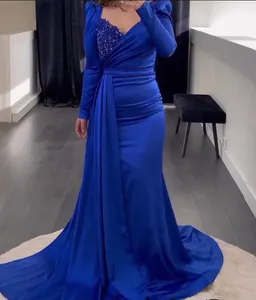 Aso EBI 2024 Arabic Royal Blue Mermaid The Bride Dresses Satin In perline da sera in rilievo Formale Birthday Celebrity Celebrity Mother of Groom Gowns Dress ZJ044