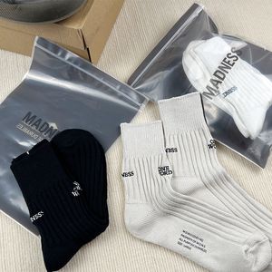 Designer-Socken für Herren und Damen, mittellang, dicke, lange Socken aus reiner Baumwolle, Herbst und Winter