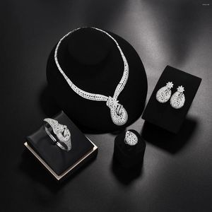 Necklace Earrings Set Selling Flower Style Luxury Wedding Jewelry Brass Inlaid Diamond Fashion Design Cubic Zirconia CZ 4pc Bridal