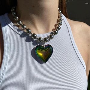 Hänghalsband 2024 Fashion Glass Heart Necklace Y2K Ball Beads Chain Statement Choker för Women Girls Club Punk smycken